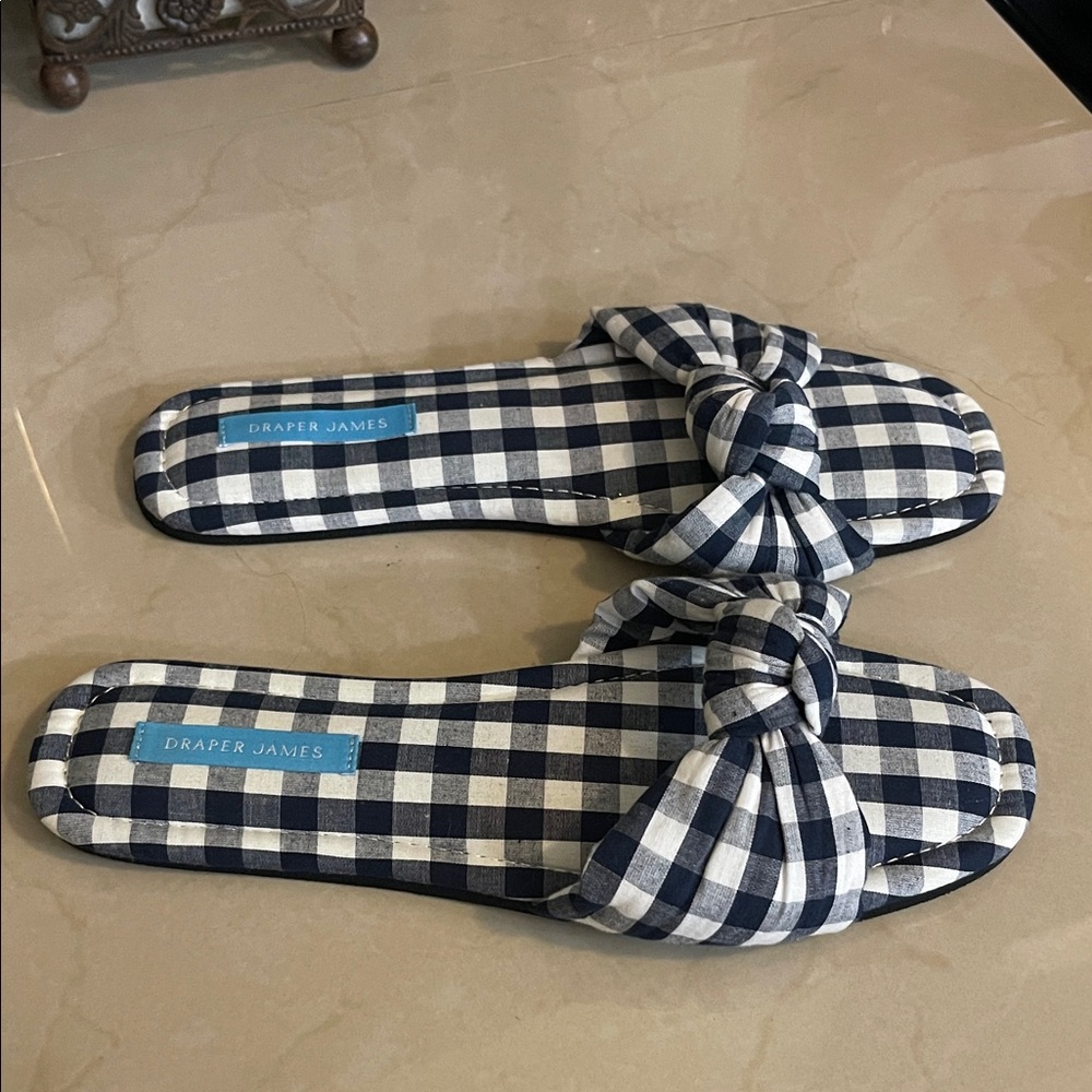Draper James Navy Gingham Knot Slippers size M